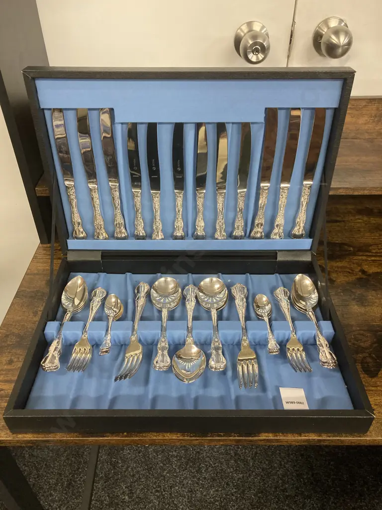 Rodd Silverware Canteen, 44 Pieces Stainless Cutlery Set Image 1++