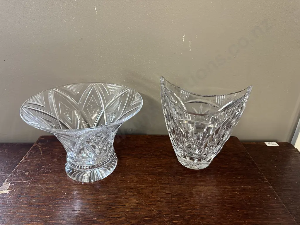 Vintage Crystal Vases Image 1++