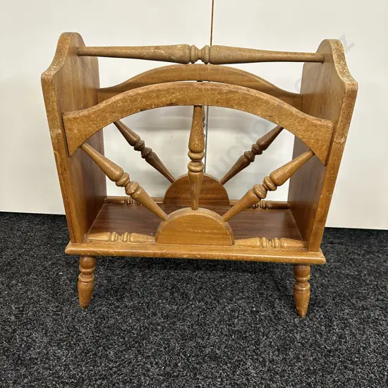 Mid Century Wooden Wagon Wheel Magazine Rack. H52 W46 D25cm