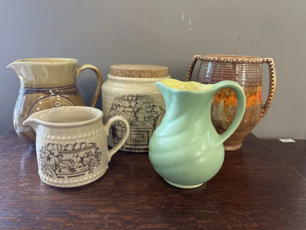 Assorted Pottery Items Including Crown Lynn, Ballins Jug Etc Image 1++