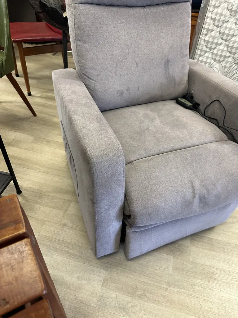 Electric Recliner/Lift Chair in Grey Fabric Image 1++