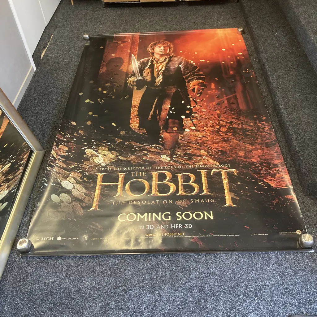 Large 2.43 x 1.52m Hobbit The Desolation Of Smaug Advertising Poster Image 1++