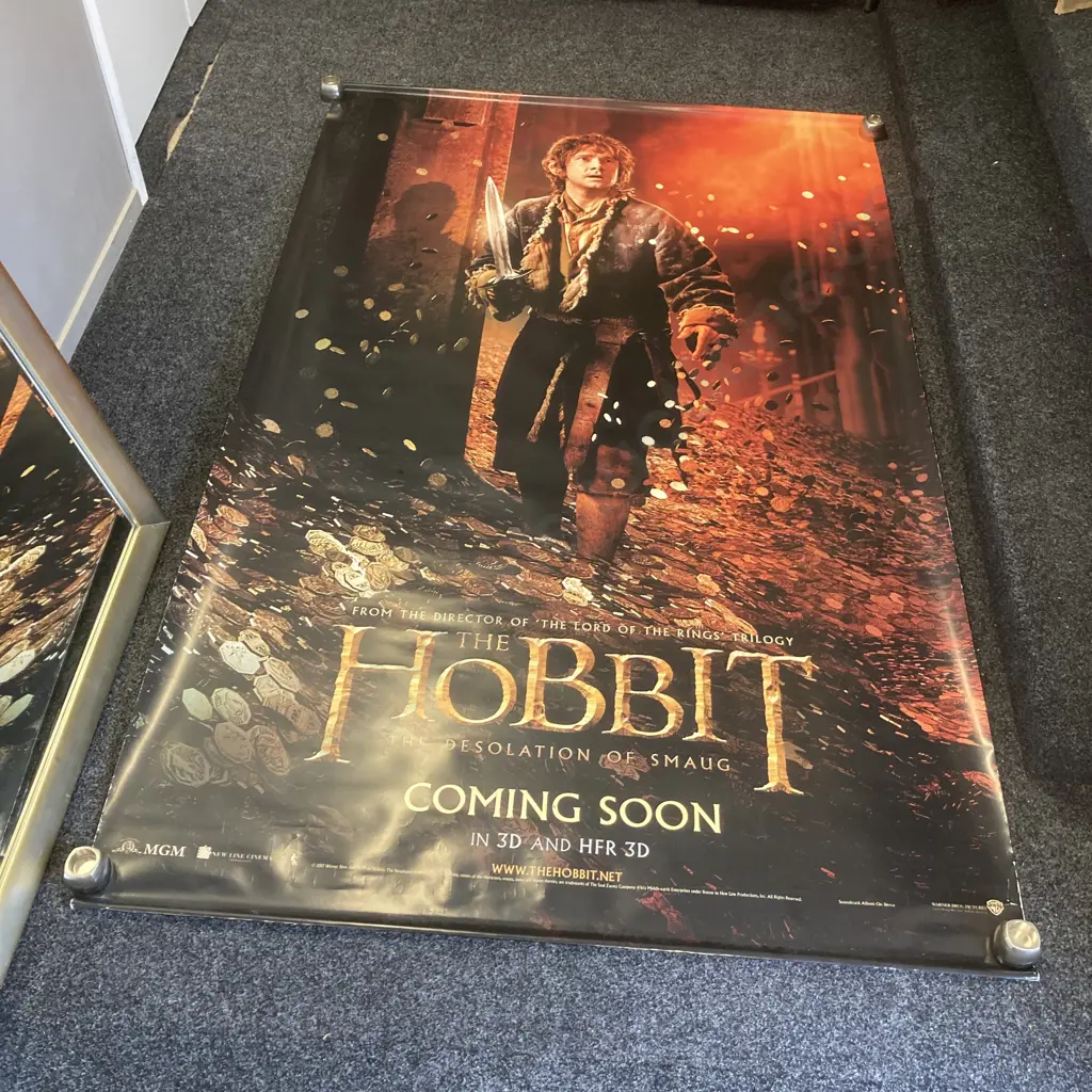 Large 2.43 x 1.52m Hobbit The Desolation Of Smaug Advertising Poster Image 1++