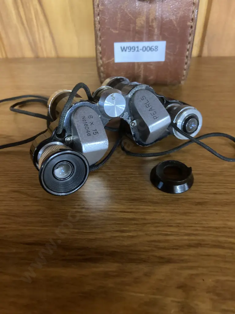 Vintage Pearls 6 x 15 Mini Binoculars No.16046 With Leather Case Stamped Made In Occupied Japan Image 1++