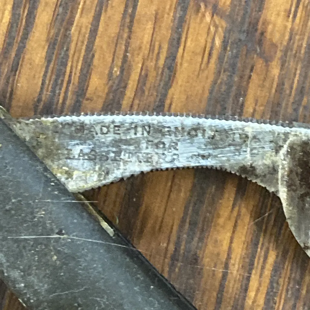 Vintage Haddon England Straight Razor Image 1++