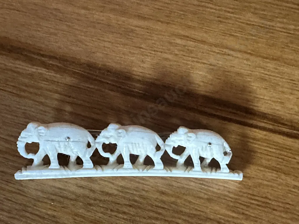 Vintage Carved Ivory Elephant Bridge Brooch Image 1++