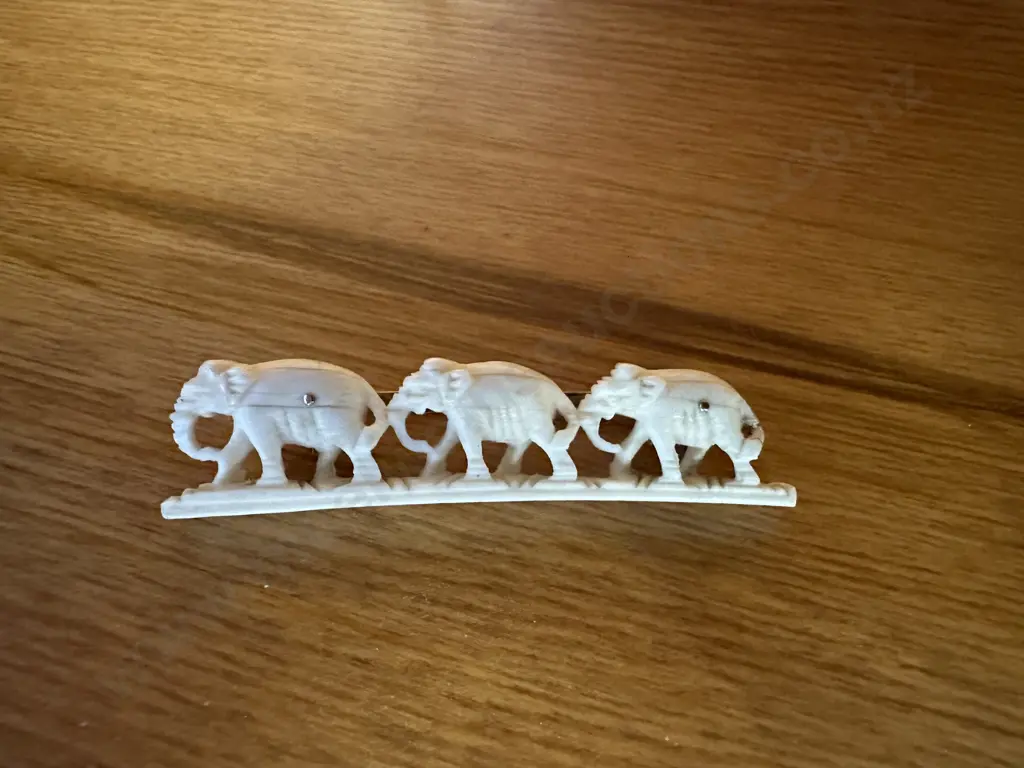 Vintage Carved Ivory Elephant Bridge Brooch Image 1++