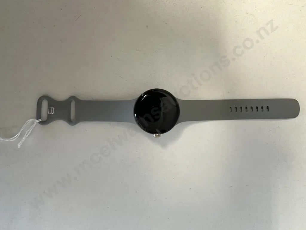 Google Pixel Watch - GPS, S/S Case. Gorilla Glass, Heart Rate Sensor Image 1++