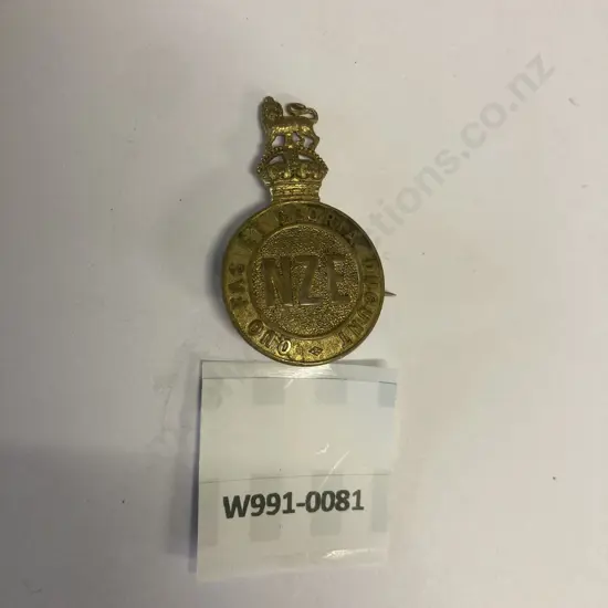 Scarce WW1 New Zealand Engineers Tunneller Hat Badge