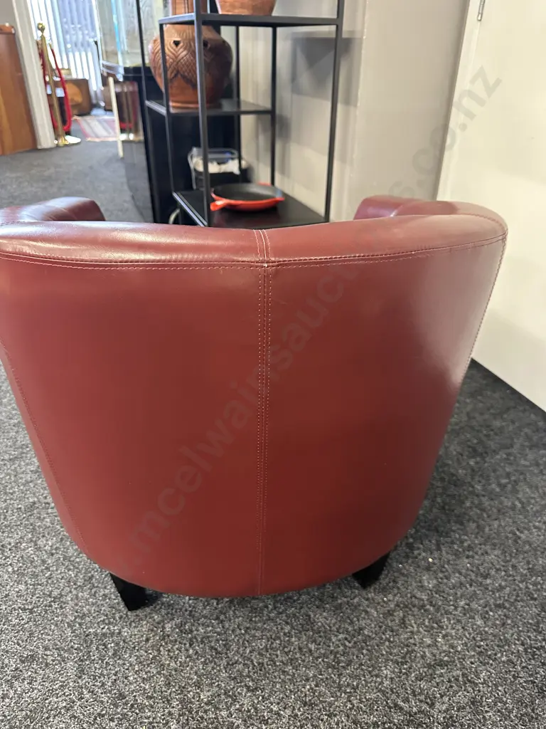 Brown Bicast Leather Tub Chair Image 1++