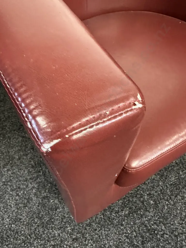 Brown Bicast Leather Tub Chair Image 1++