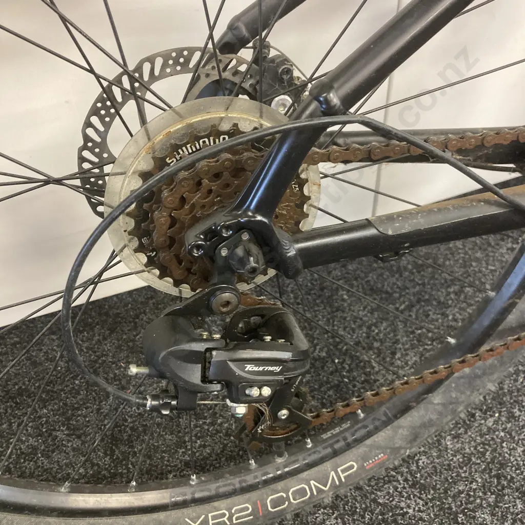 Marlin Trek 4 Mountain Bike - Black Image 1++