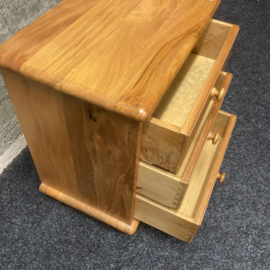 Heavy Rimu 3 Drawer Bedside Cabinet, Knob Handles & Bun Feet. H61 W54 D36cm Image 1++