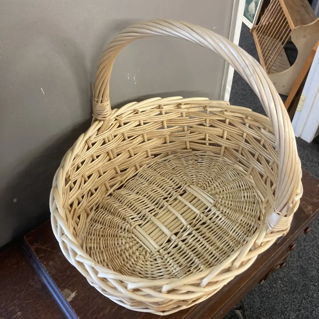 Soft Toy Puppy & Large Wicker Basket. H44 W50 D45cm Image 1++