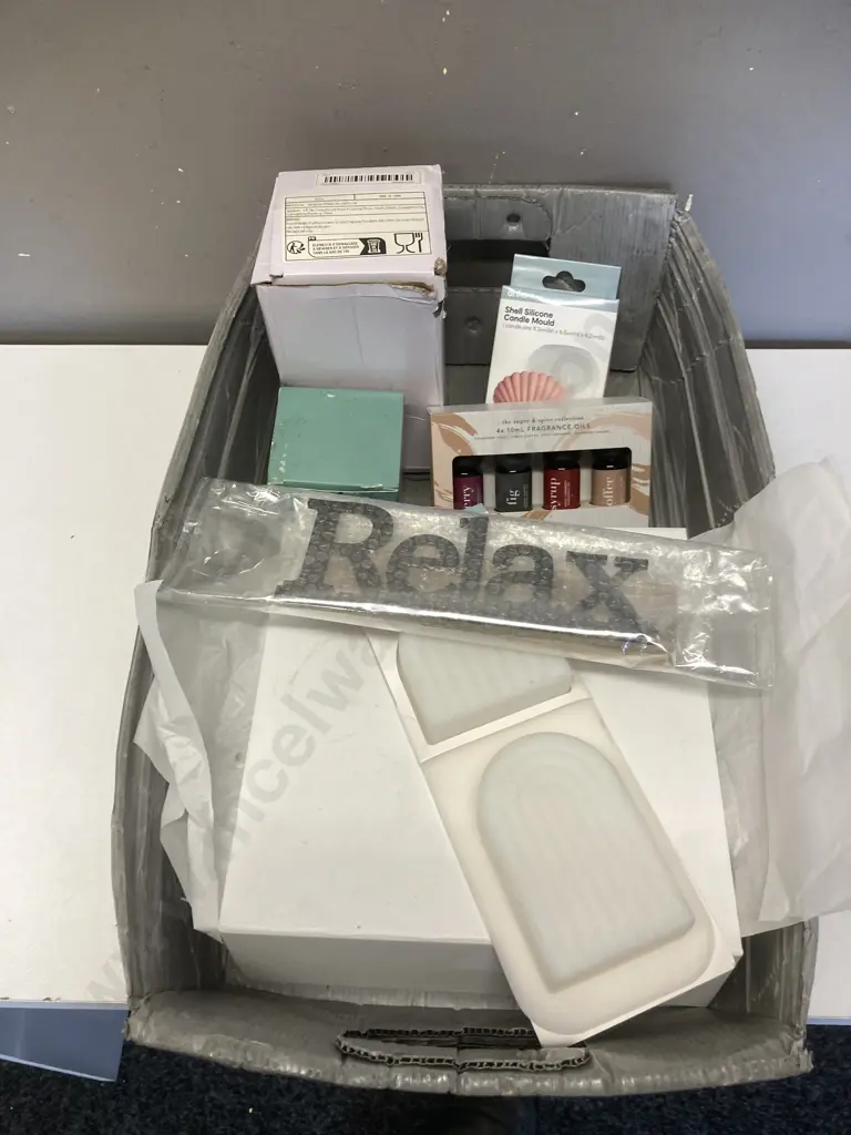 Box Lot Candle Items, Spoilme Kit Etc Image 1++