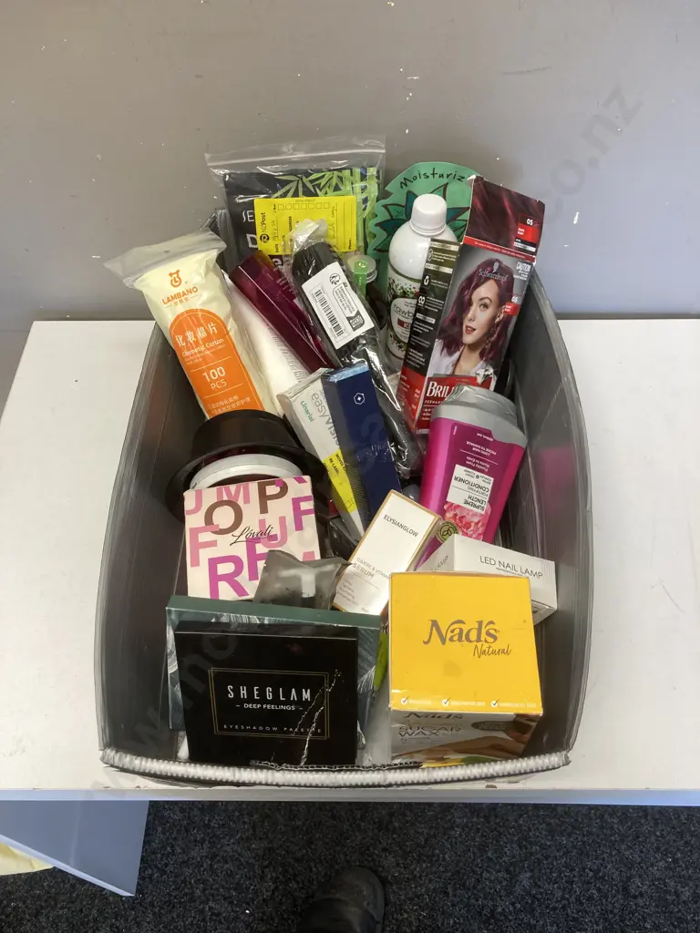 Box Lot Makeup, Brushes Etc Image 1++