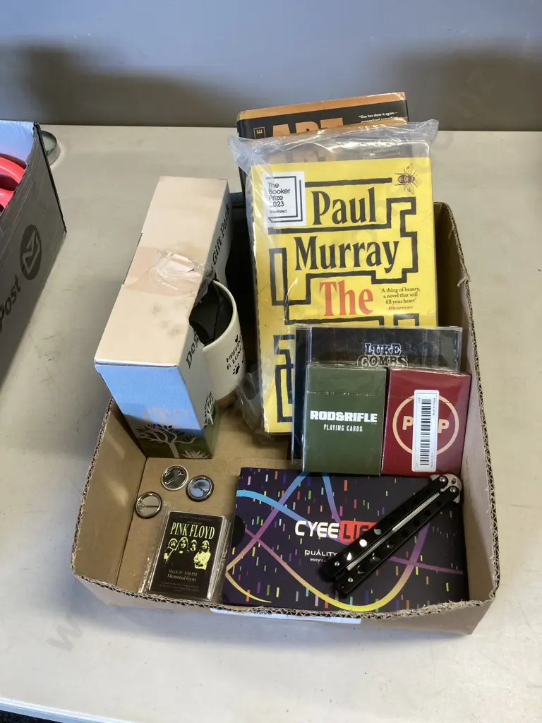 Box Lot Luke Combs CD, Gift Set, Cards, Books Etc Image 1++