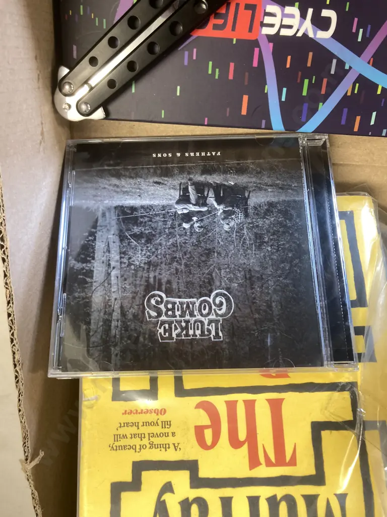Box Lot Luke Combs CD, Gift Set, Cards, Books Etc Image 1++