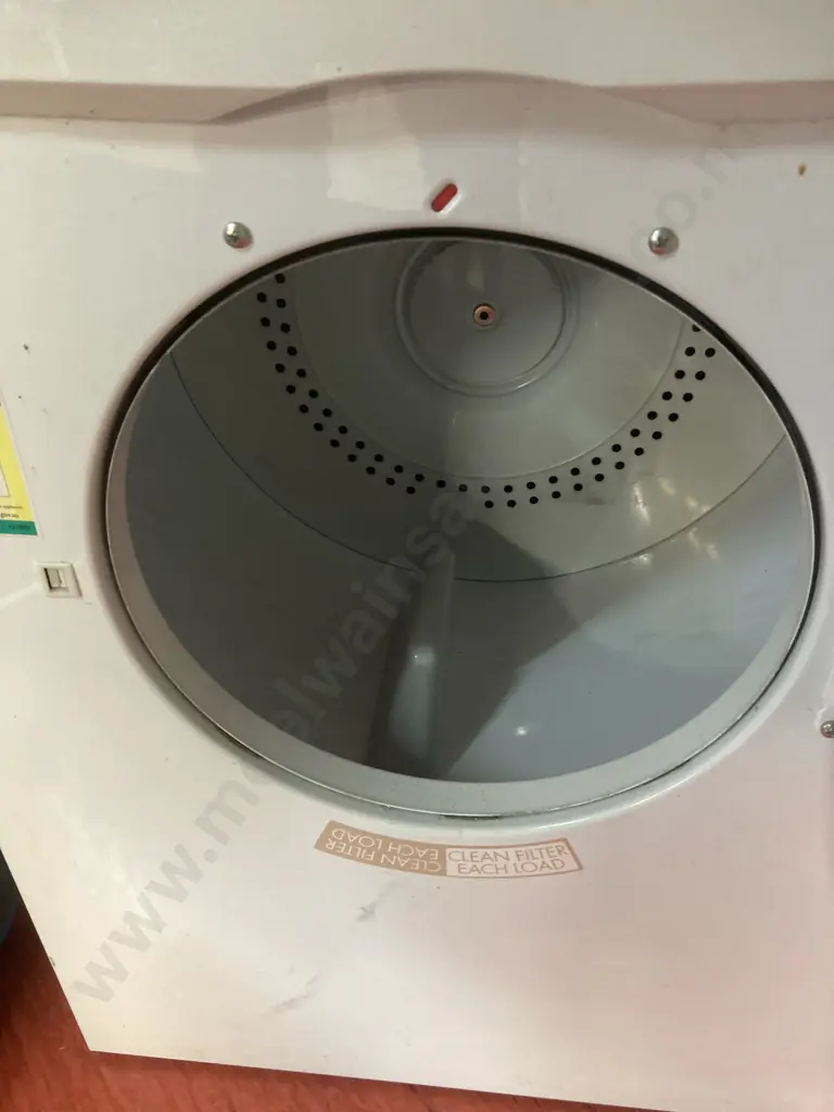Fisher & Paykel Aerodry 4Kg Dryer Model DE40F56A2, #USG117073 Image 1++