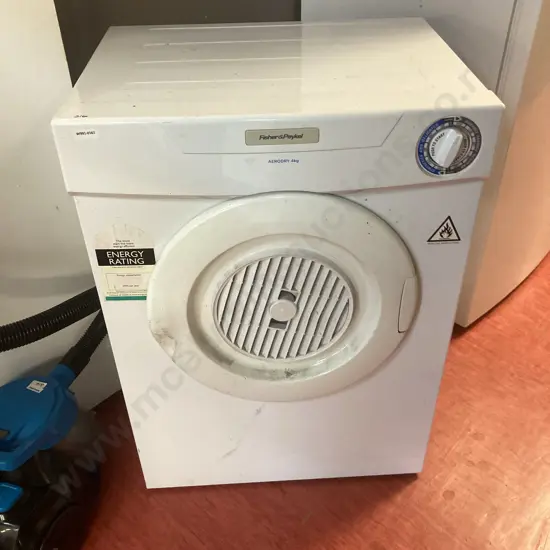Fisher & Paykel Aerodry 4Kg Dryer Model DE40F56A2, #USG117073