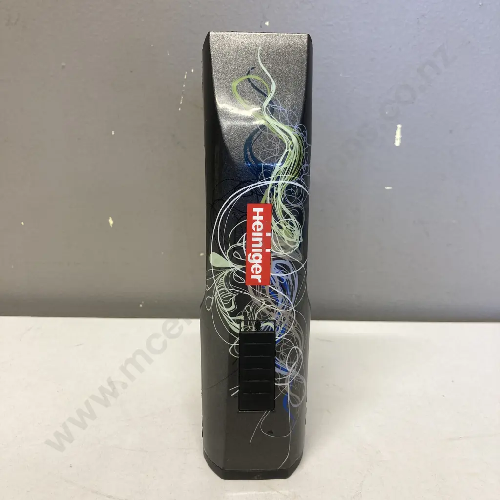 Heiniger Saphir Style Cordless Clipper with Battery (Working) Missing Head & No Charger(Sold With 025) Image 1++