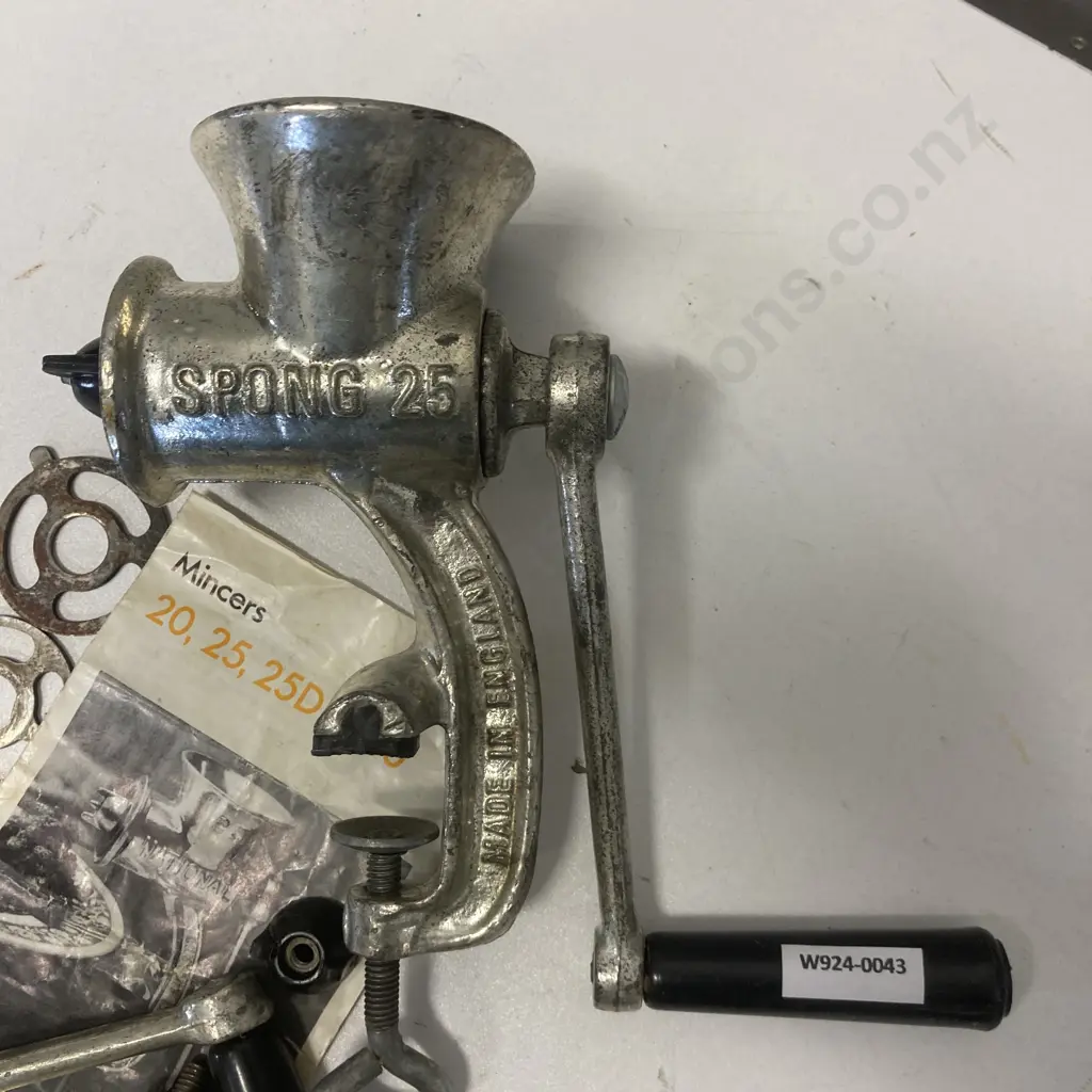 Vintage Spong 25 Mincer With Blades & Instructions, Made In England Image 1++