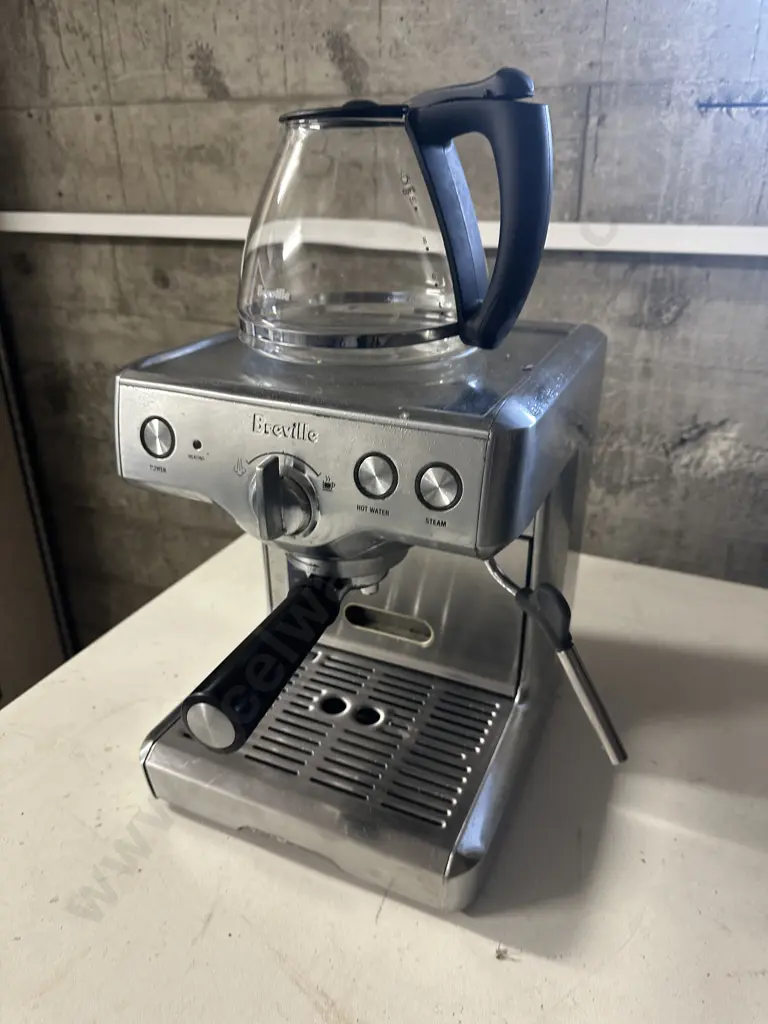 Breville 800ES Coffee Machine & Breville Percolator Coffee Pot Image 1++