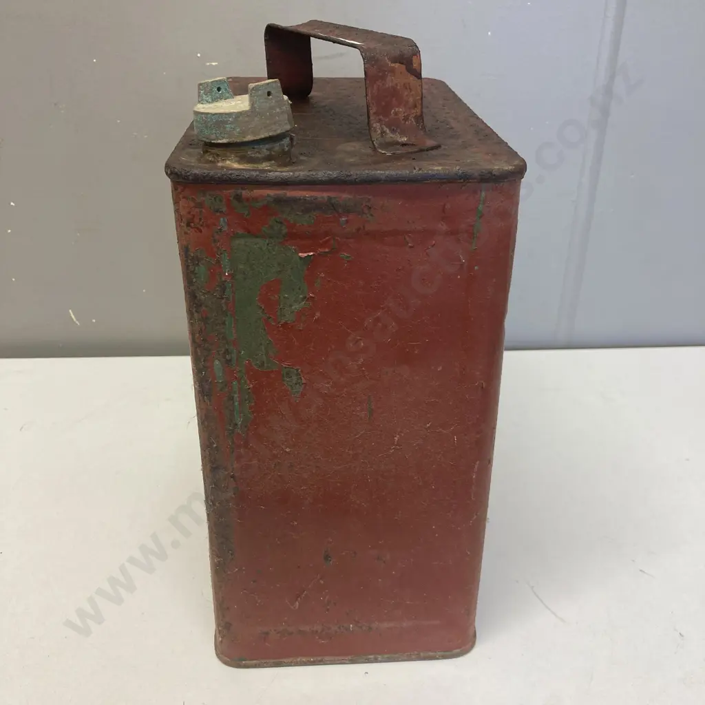 Vintage Wakefield Castrol Motor Oil 2 Gallon Tin Image 1++