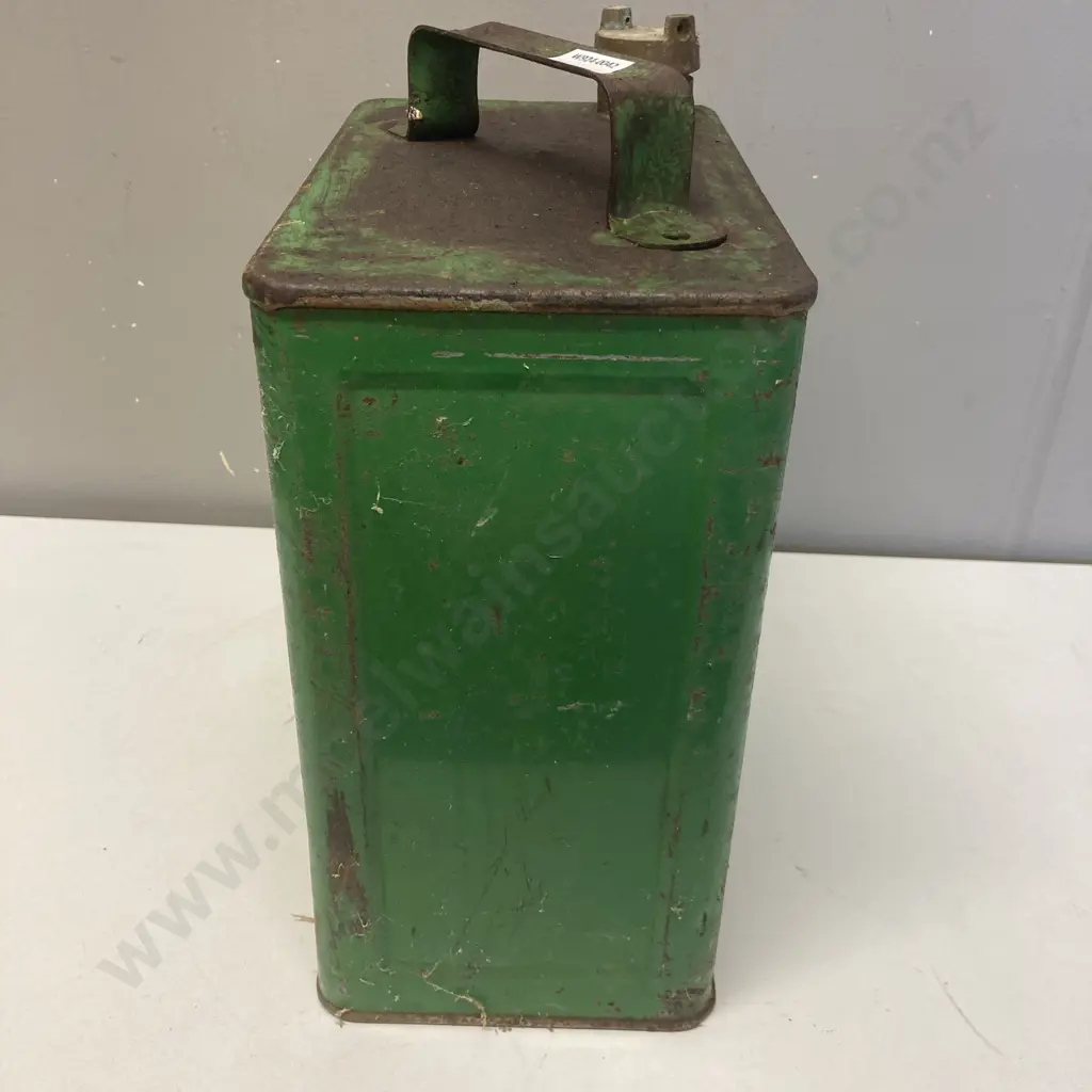 Vintage Castrol 2 Gallon Tin Image 1++