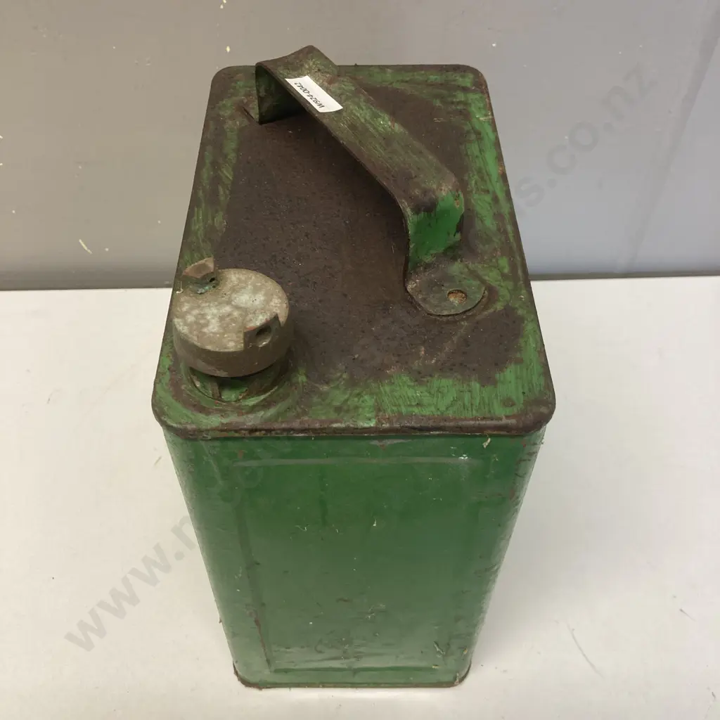 Vintage Castrol 2 Gallon Tin Image 1++