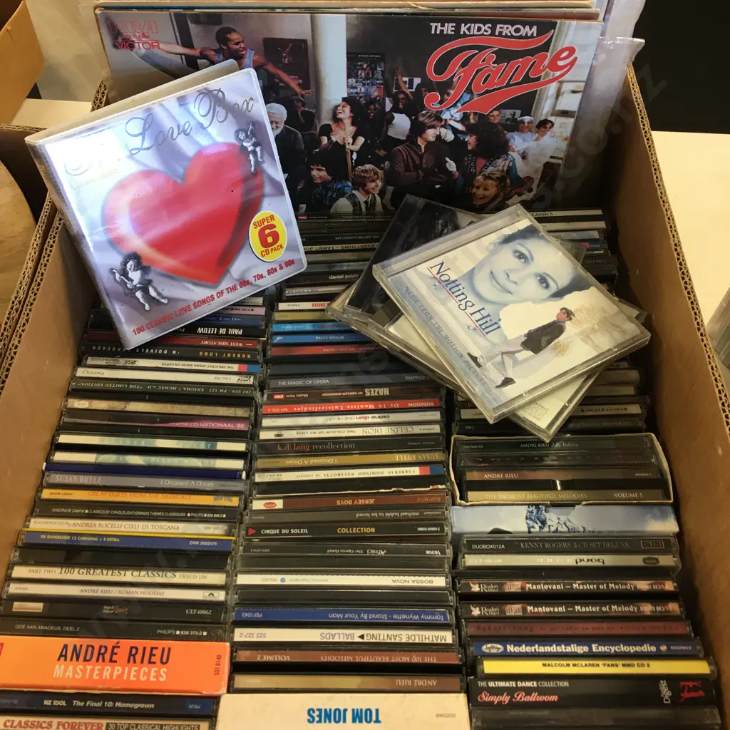 Assorted CDs Image 1++