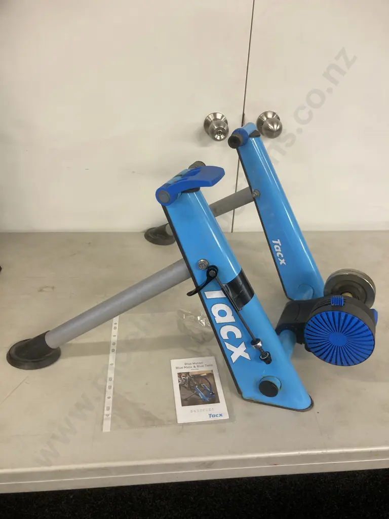 Tacx Blue Twist Cycle Trainer Image 1++