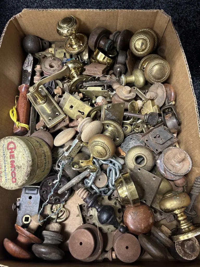 Selection of Hardware Items, Brass Handles, Hooks Etc Image 1++