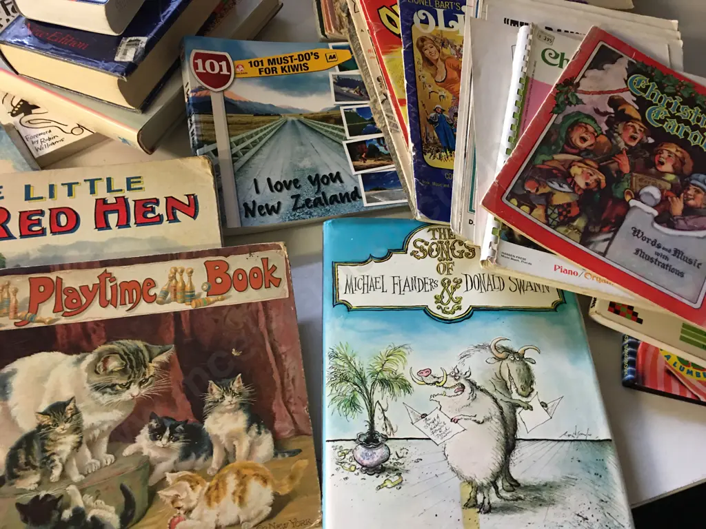 Vintage Kids Books, Far Side gallery, Music Books, Dictionary Etc Image 1++