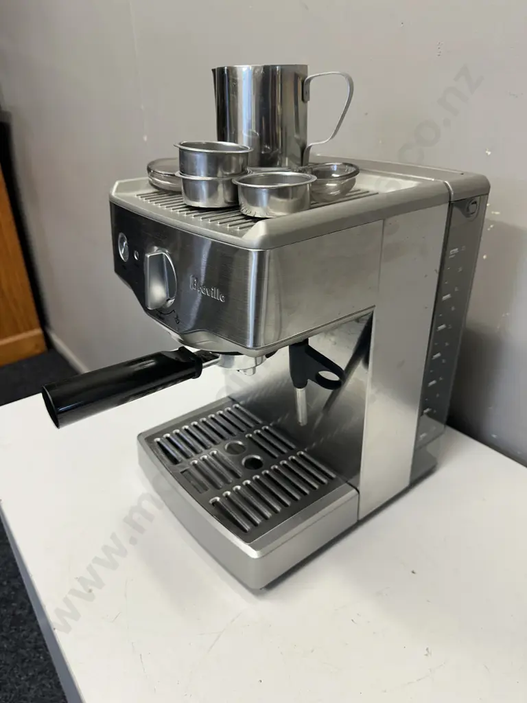 Breville Bes 250 Coffee Machine Image 1++