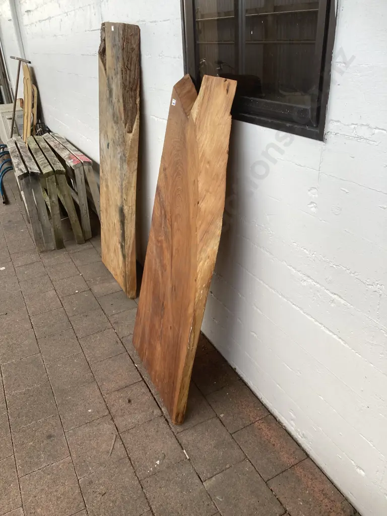 Rimu Slab - 130 x 57/40 x 45cm Image 1++