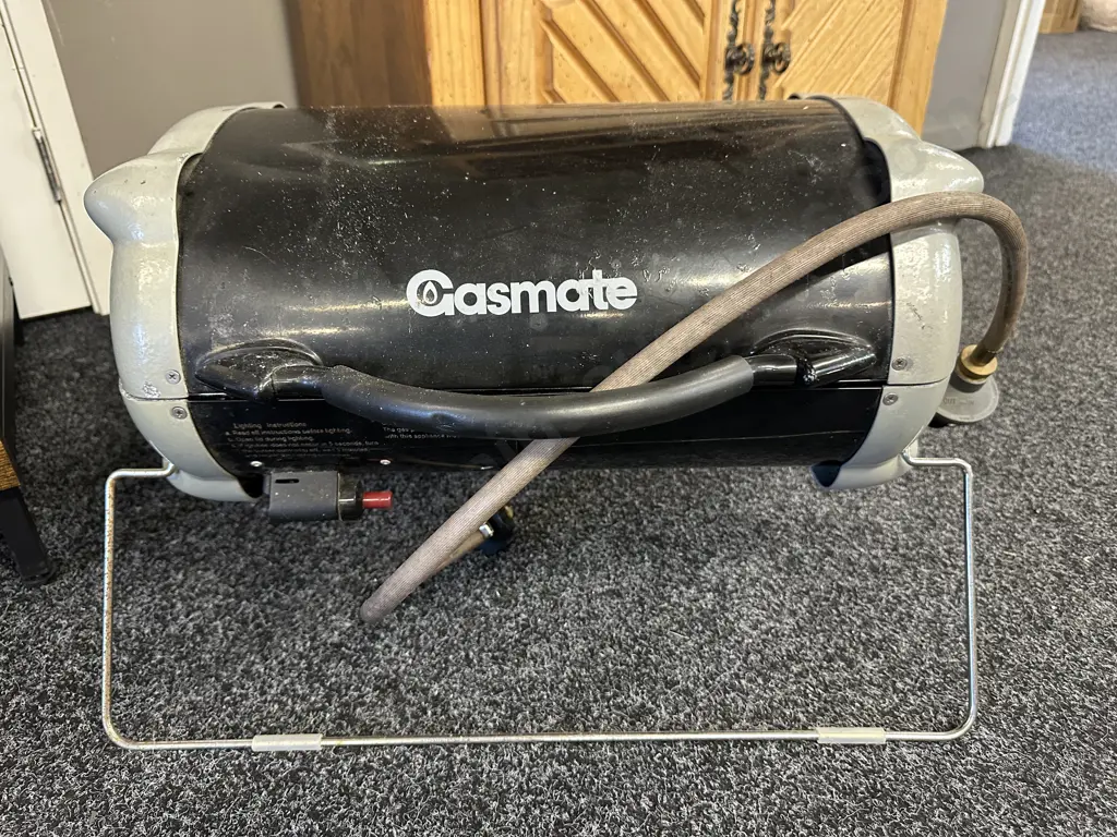 Gasmate Portable BBQ Image 1++