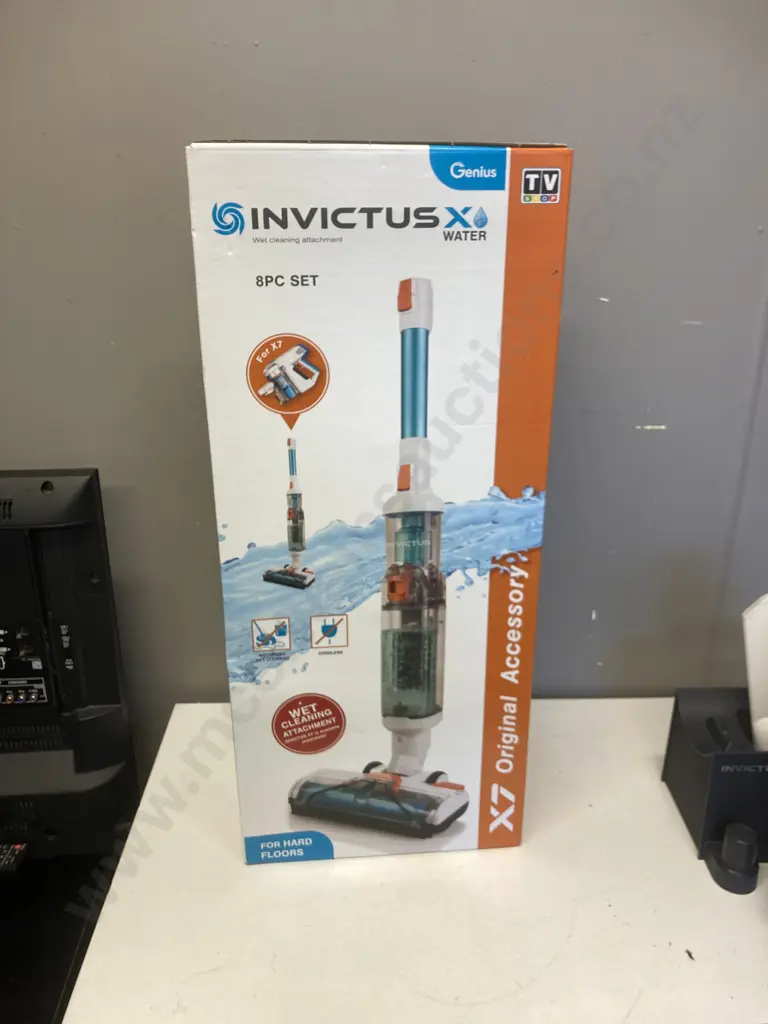 Invictus X7 Cordless Stick Vacuum With Boxed Invictus "X-Water" Attachment Image 1++