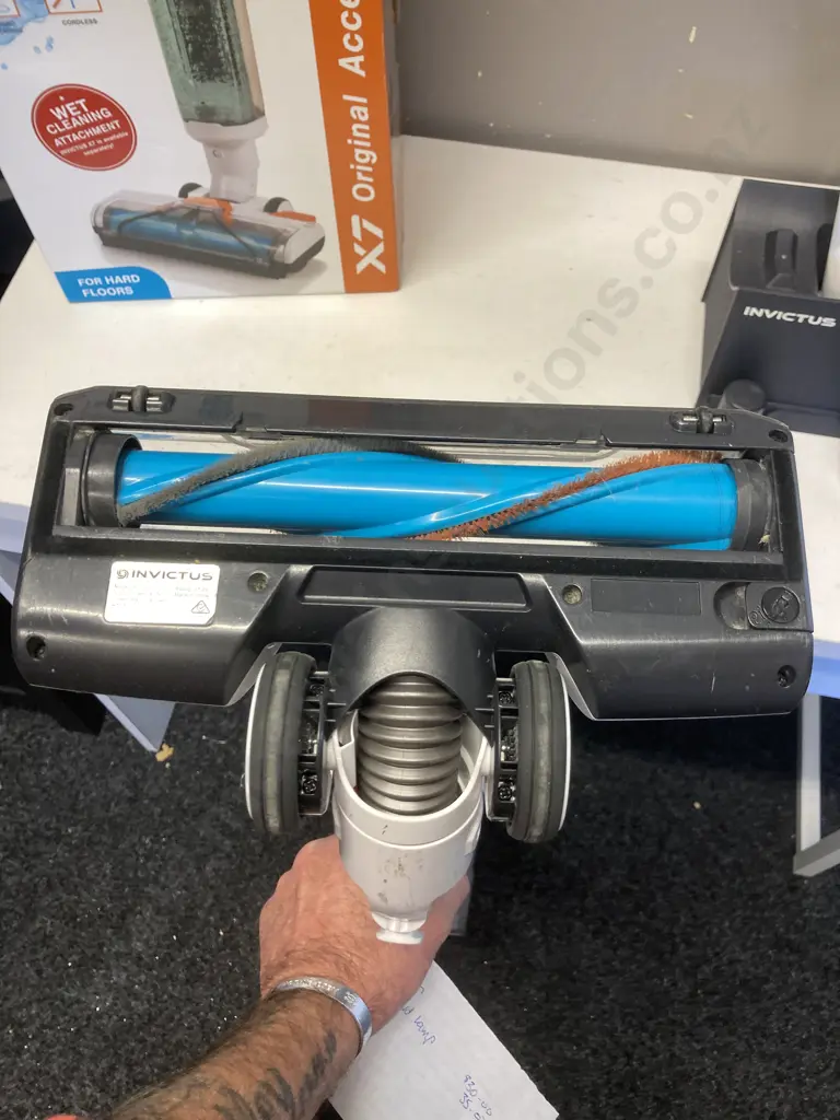 Invictus X7 Cordless Stick Vacuum With Boxed Invictus "X-Water" Attachment Image 1++