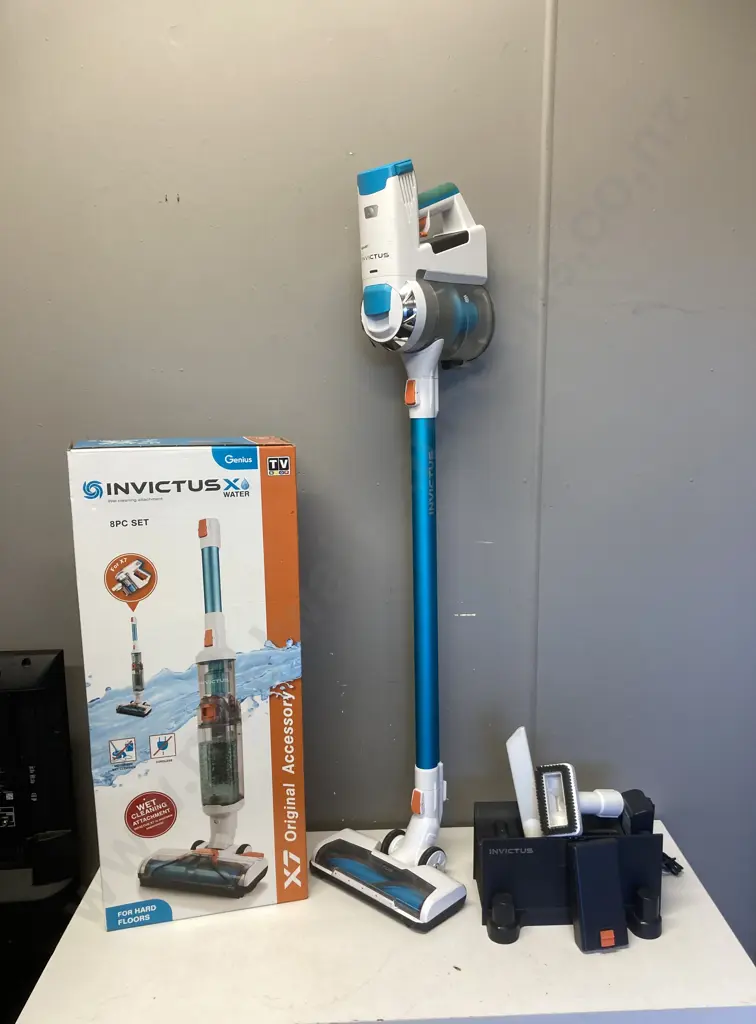 Invictus X7 Cordless Stick Vacuum With Boxed Invictus "X-Water" Attachment Image 1++