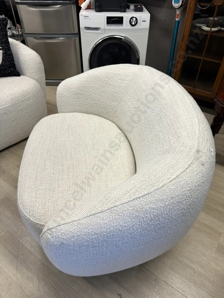 Luca Callie Swivel Chair, Boucle Natural - Ex Farmers (RRP $1999.00) Image 1++