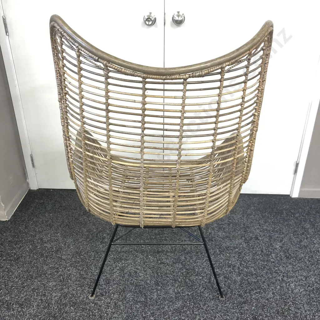 Large Rattan Wingback Chair Image 1++