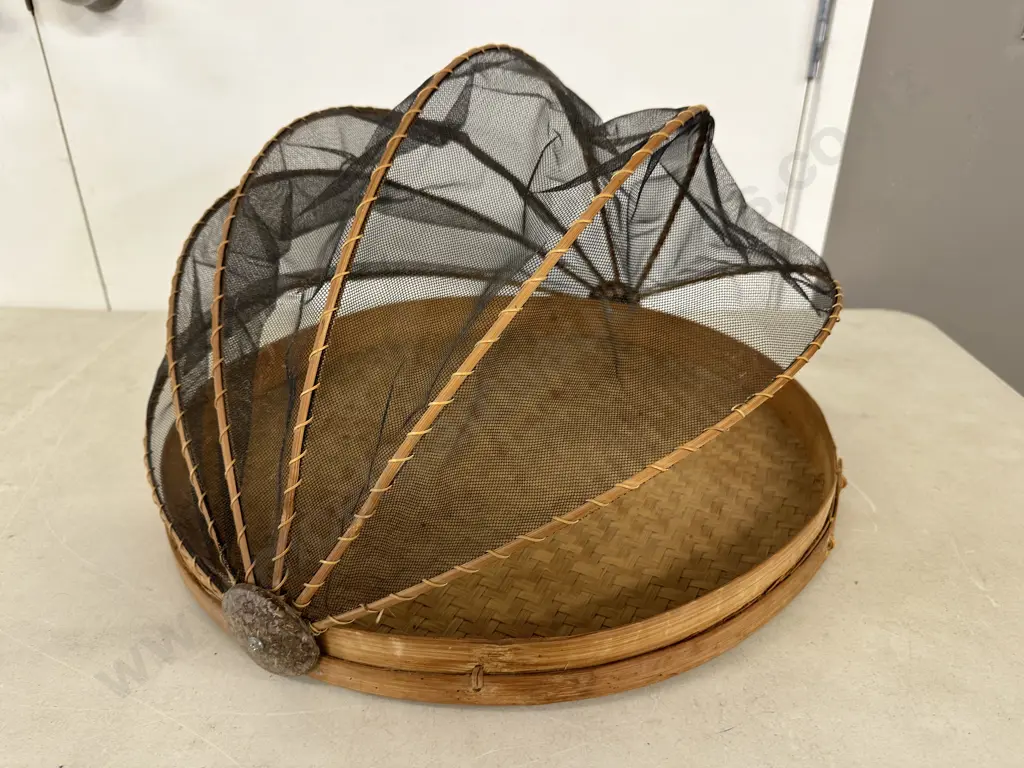 Cane & Black Mesh Circular Food Tray With Cover Image 1++