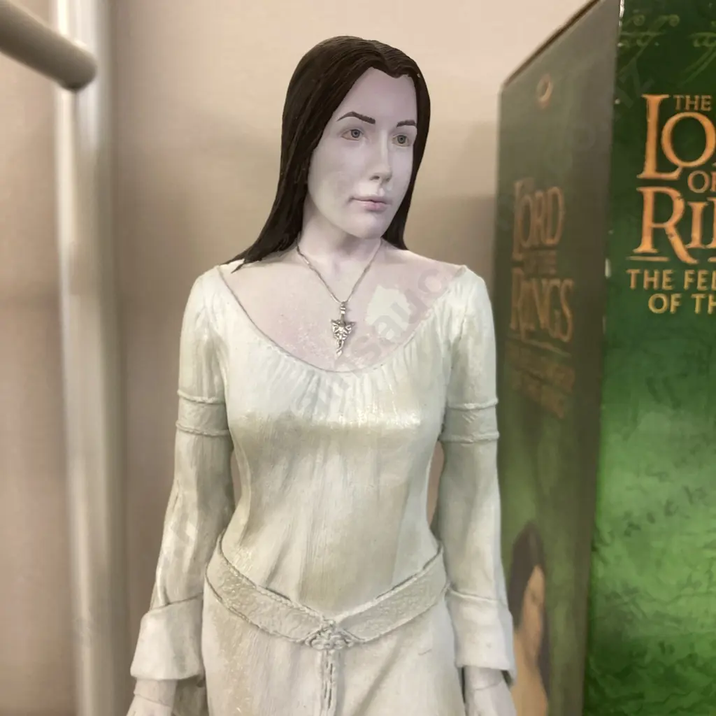Arwen Evenstar Sideshow Weta 1/6 Scale Figurine - Lord of the Rings, #9313, (As Found Condition) Image 1++