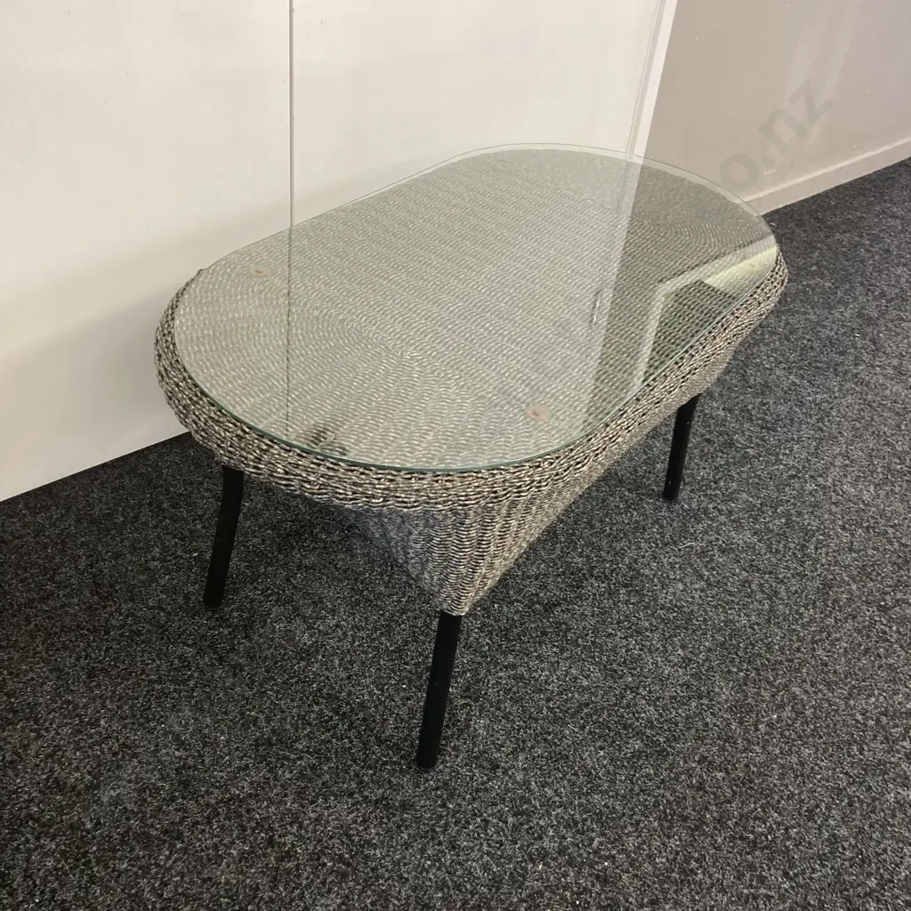 Rattan Oval Centre Table With Glass Top. H48 W90 D51cm Image 1++