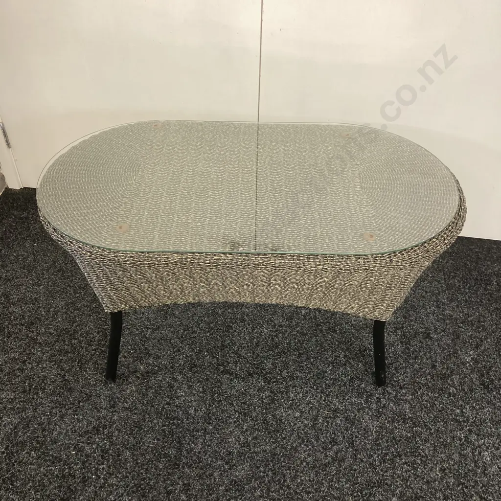 Rattan Oval Centre Table With Glass Top. H48 W90 D51cm Image 1++