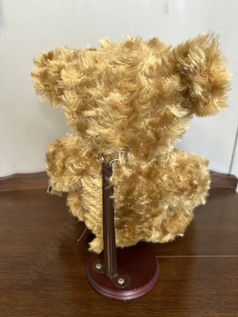 'Charles' Russ Platinum Edition Bear With Tag Image 1++