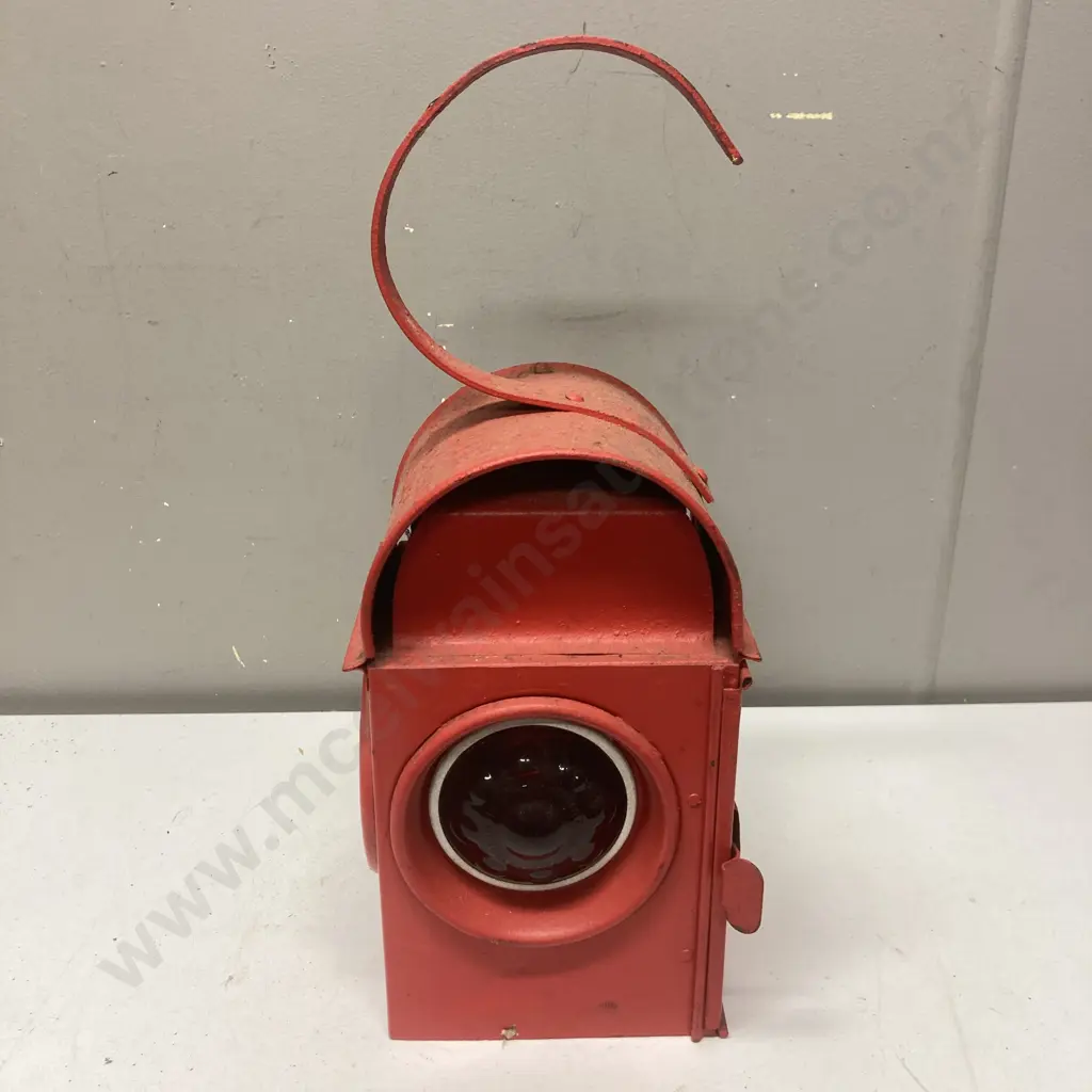 Vintage KENYONS 72 Serilite Lens Lamp - Railway Roadworks Red Lens Warning Lamp. H40cm Image 1++