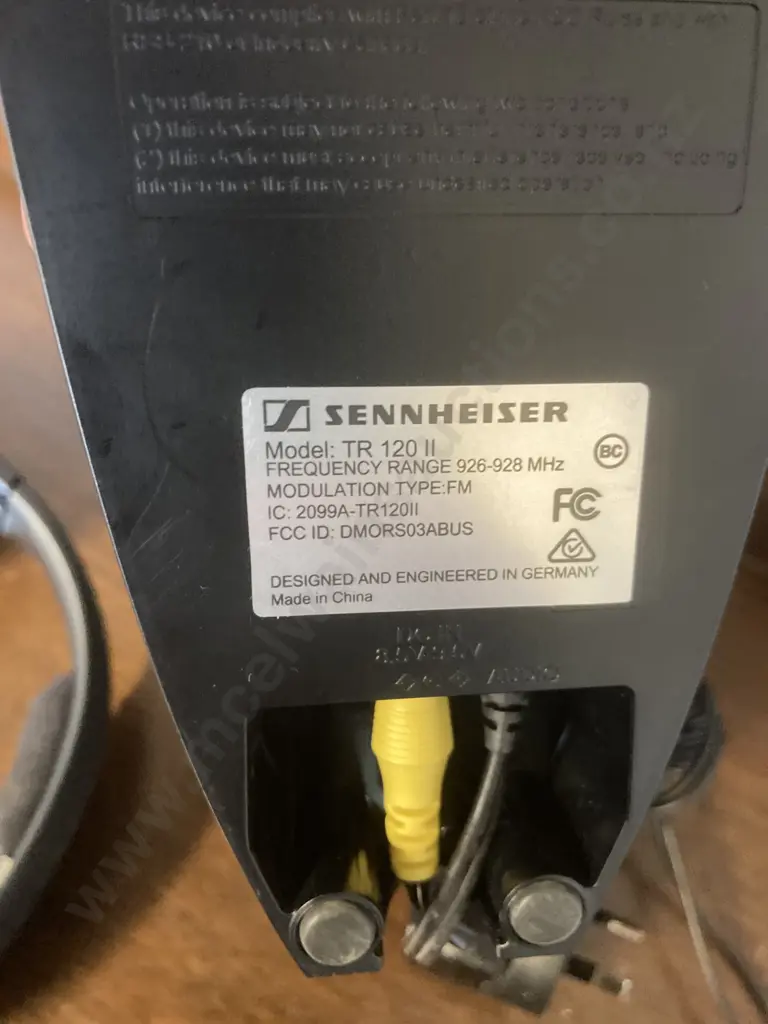 Sennheiser RS 120 II On-Ear Wireless Stereo Headphone System Image 1++