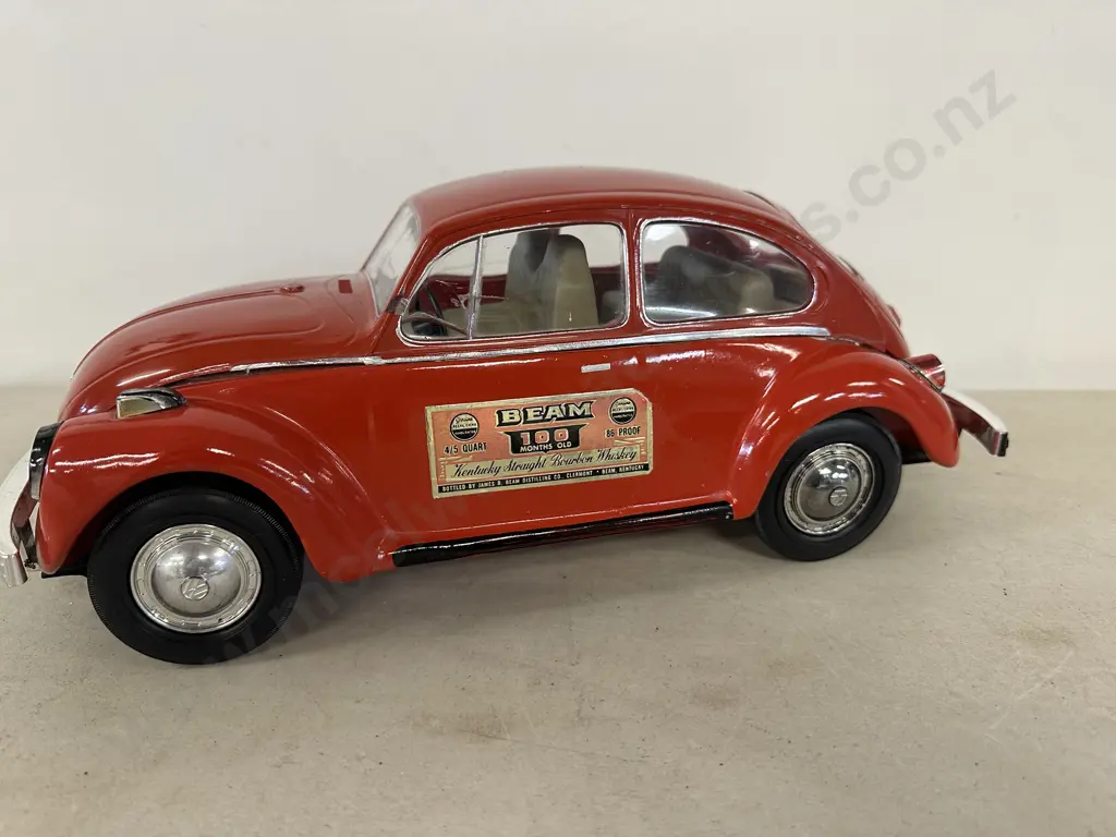 Vintage 1973 VW Volkswagen Beetle Bug Jim Beam Whiskey  Decanter Image 1++